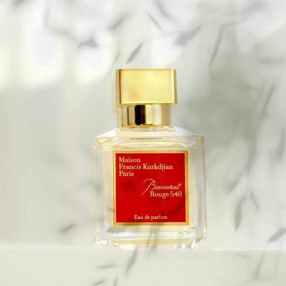 Maison Francis Kurkdjian Baccarat Rouge 540 Eau De Parfum 2.4 oz/70 ml Unisex - Picture 4 of 7